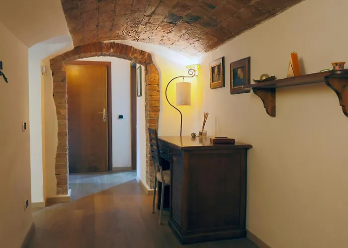 Martini86 - Comodo, Subito Fuori Le Mura - Naonbnb